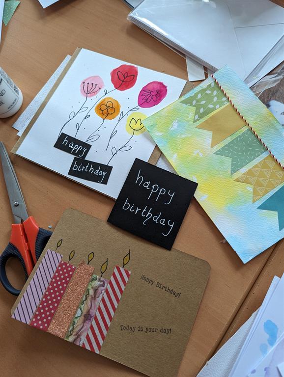 Zusammenstellung von Karten